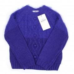 obrázek Pružný fialový svetr s metalickou nití