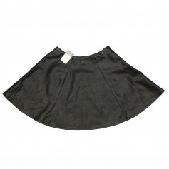 obrázek Černá koženková kolová sukně