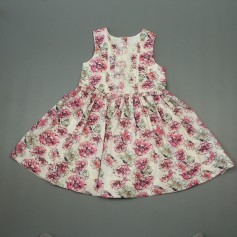 obrázek Květované šaty s plátěnou nabíranou spodničkou