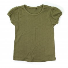 obrázek Olivově zelené tričko s perforovanými srdíčky